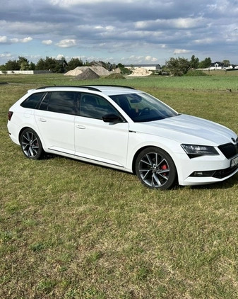 Skoda Superb cena 83999 przebieg: 185500, rok produkcji 2016 z Mszana Dolna małe 191